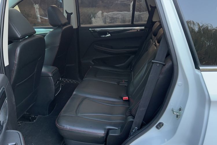 Used SWM G05 2019 2.0L Manual Luxury Edition Interior 4