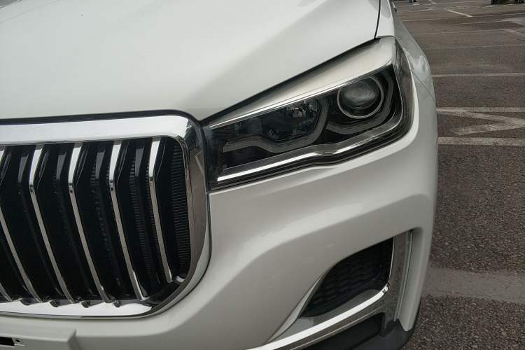 Used SWM G05 2019 1.5T Automatic Luxury Model Left Front Headlight