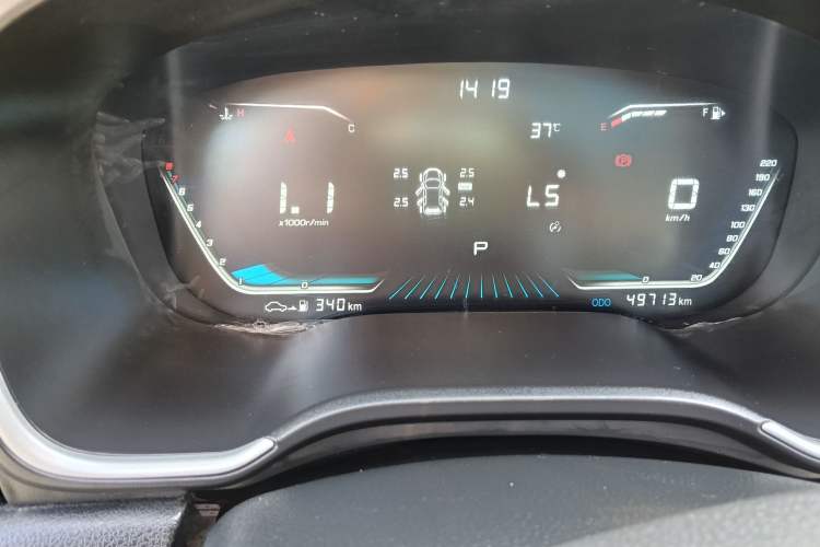 Used SWM G05 2019 1.5T Automatic Luxury Model Odometer Close Up