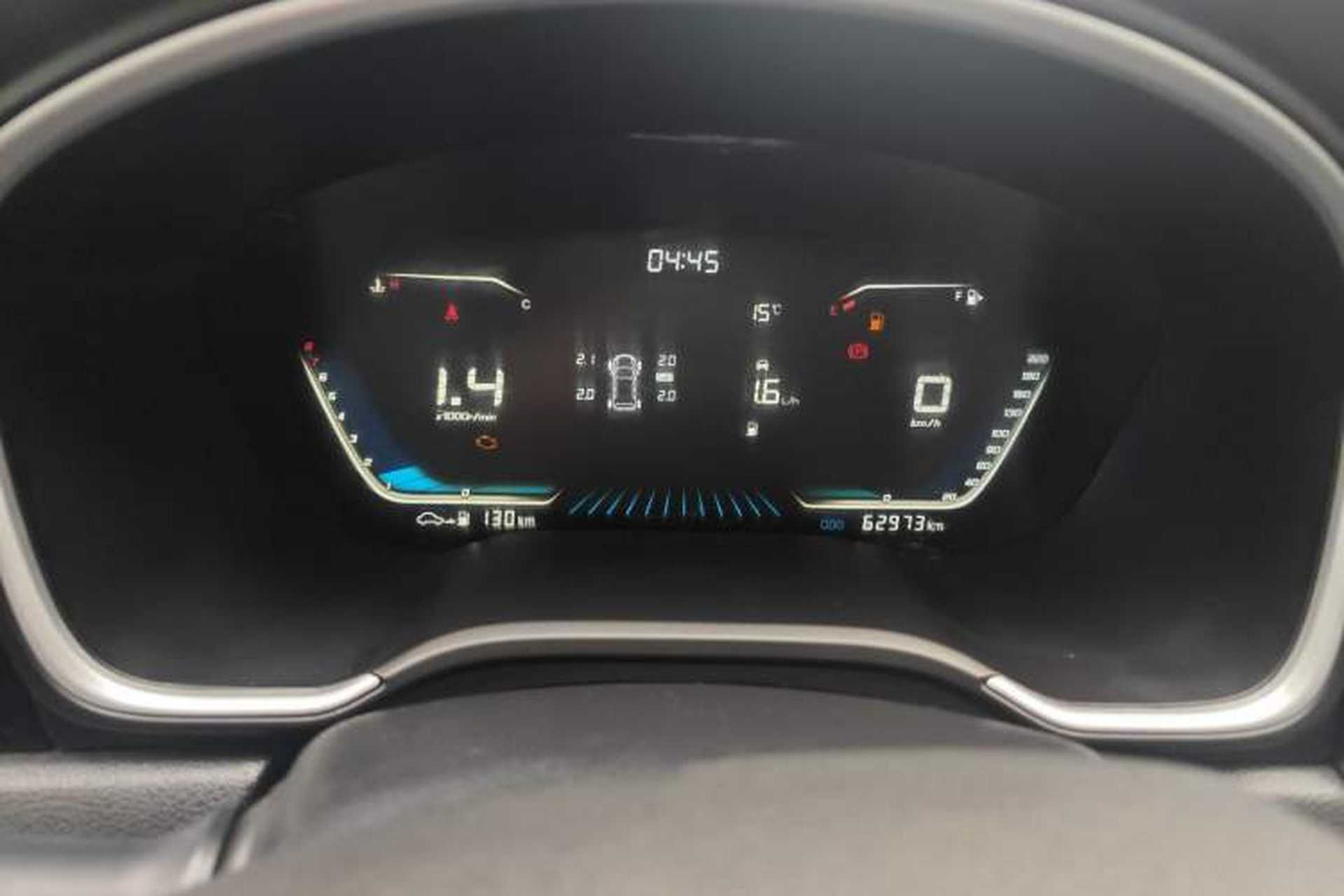 Used SWM G05 2019 2.0L Manual Luxury Edition Odometer Close Up