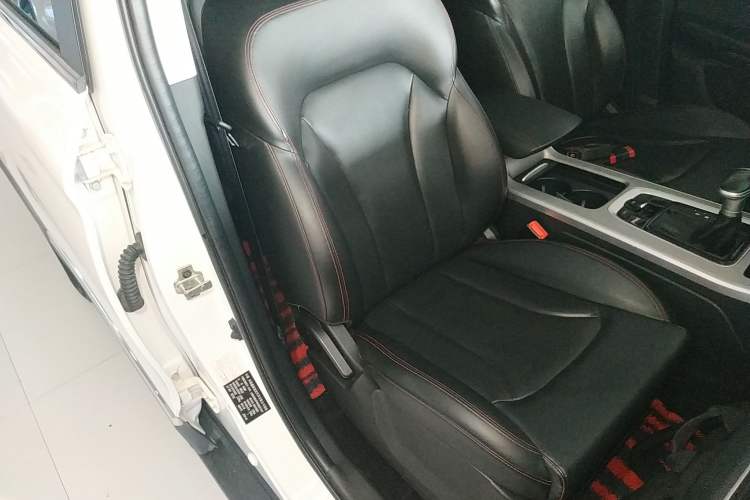 Used SWM G05 2019 1.5T Automatic Elite Edition Right Front Seat