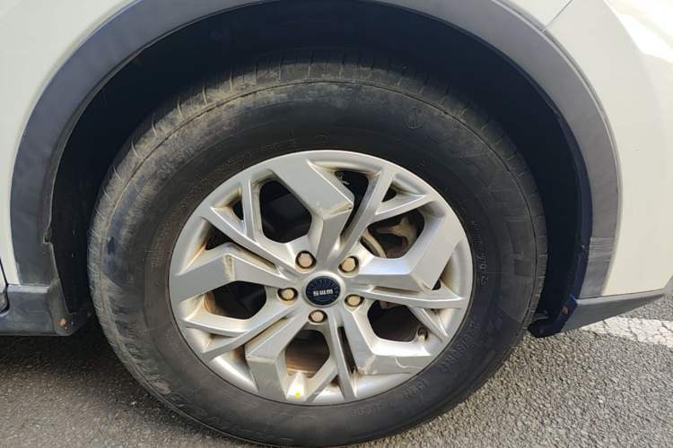 Used SWM G05 2019 1.5T Automatic Elite Edition Right Front Wheel Hub
