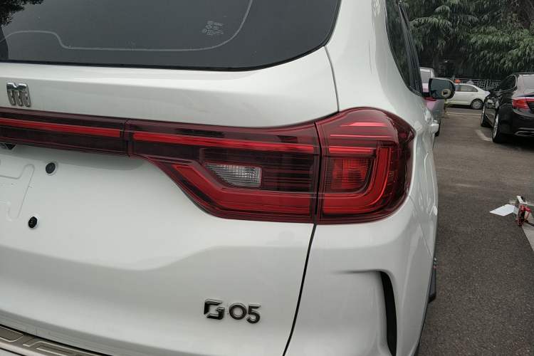 Used SWM G05 2019 1.5T Automatic Luxury Model Right Rear Taillight