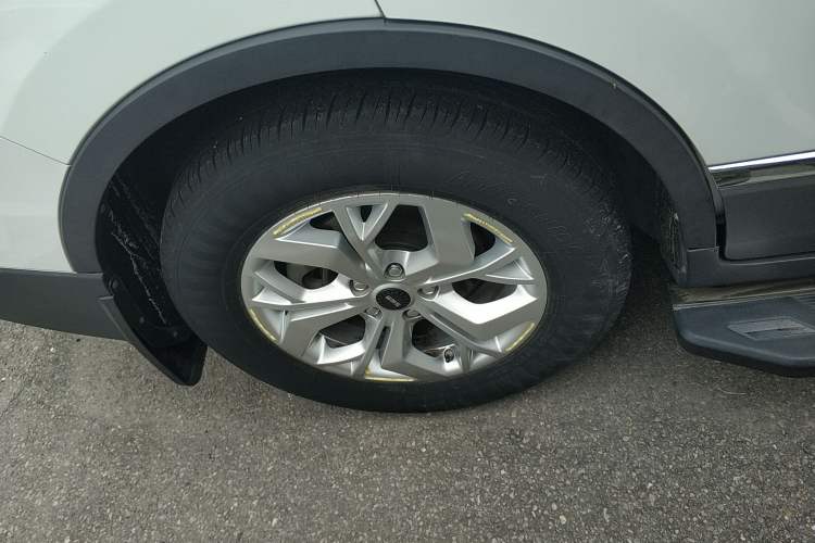 Used SWM G05 2019 1.5T Automatic Luxury Model Right Rear Wheel Hub