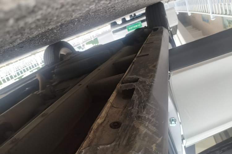 Used SWM G05 2019 1.5T Automatic Luxury Model Right Side Sill