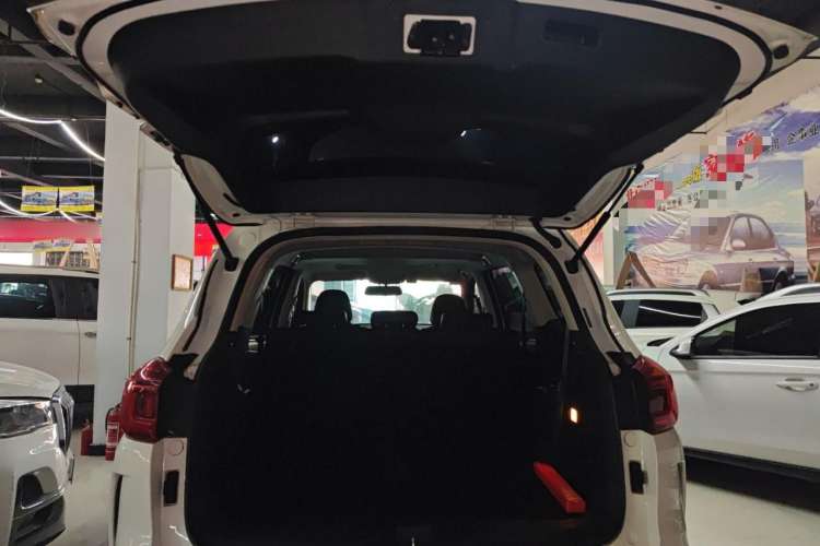 Used SWM G05 2019 1.5T Automatic Elite Edition Trunk