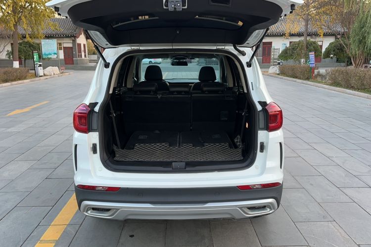 Used SWM G05 2019 2.0L Manual Luxury Edition Trunk
