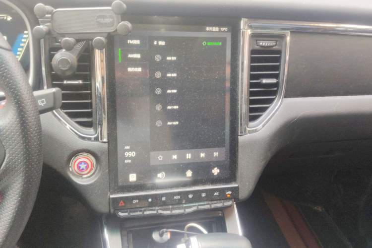 Used SWM G05 2021 PRO 1.5T Automatic Luxury Model 7 Seats Audio And AC Panel