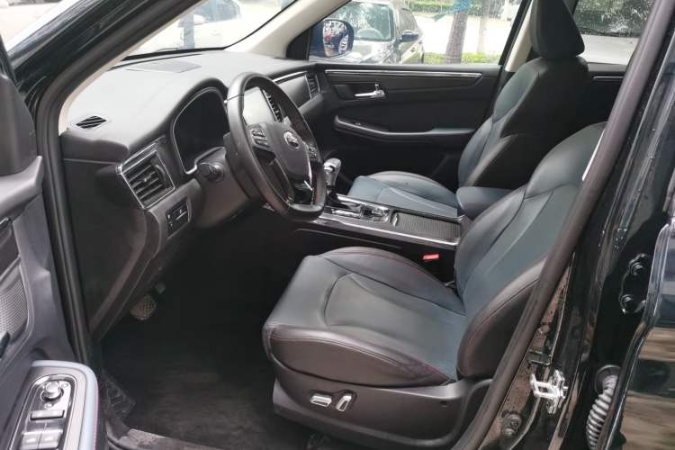 Used SWM G05 2021 PRO 1.5T Automatic Luxury Model 7 Seats Interior 2