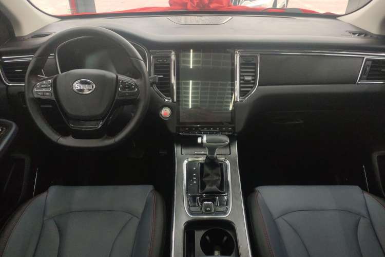Used SWM G05 2021 PRO 1.5T Automatic Prestige 7-seater Interior 3