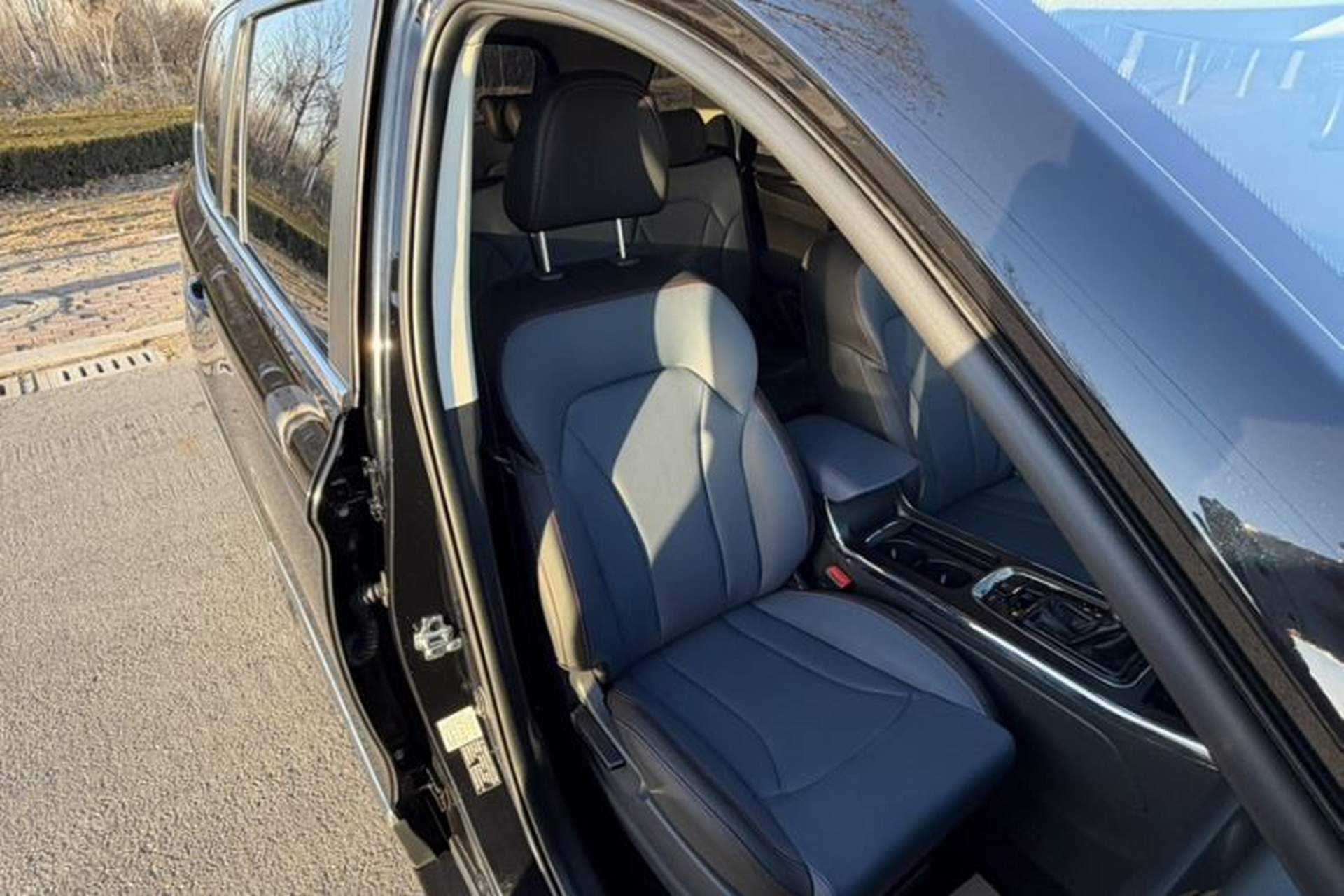 Used SWM G05 2021 PRO 1.5T Automatic Luxury Model 7 Seats Interior 3