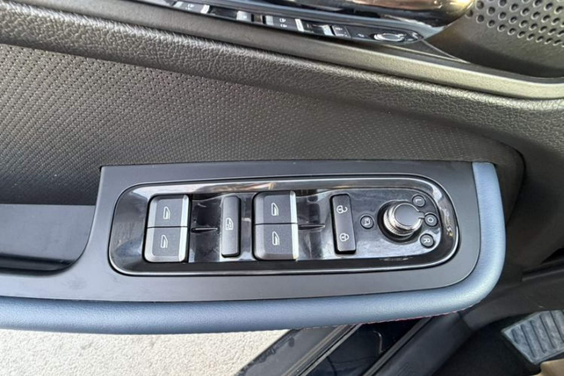 Used SWM G05 2021 PRO 1.5T Automatic Luxury Model 7 Seats Interior 9