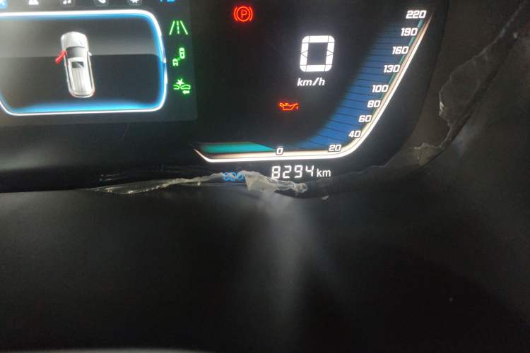 Used SWM G05 2021 PRO 1.5T Automatic Prestige 7-seater Odometer Close Up
