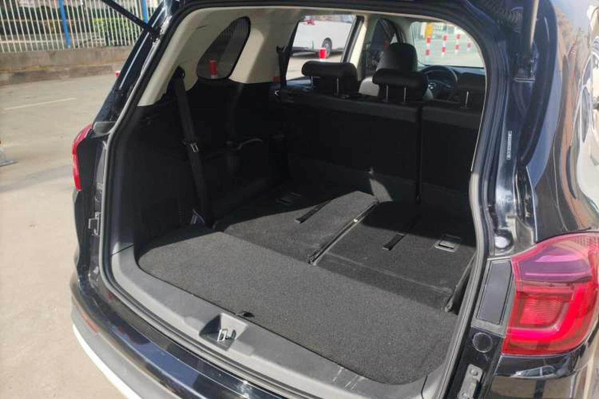 Used SWM G05 2021 PRO 2.0L Manual Elite 7-seater Trunk