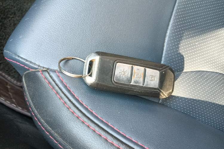Used SWM G05 2021 PRO 1.5T Automatic Supreme Edition 5-seater Vehicle Key