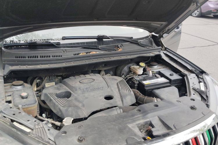 Used SWM G05 2021 PRO 1.5T Automatic Luxury Model 7 Seats Engine Bay