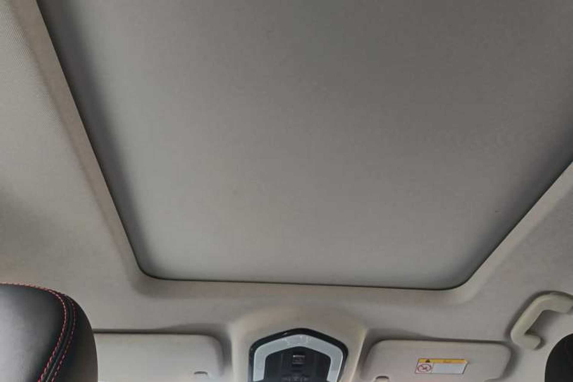 Used SWM G05 2021 PRO 1.5T Automatic Luxury Model 7 Seats Headliner