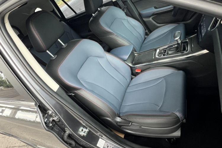 Used SWM G05 2021 PRO 1.5T Automatic Luxury Model 7 Seats Interior 1