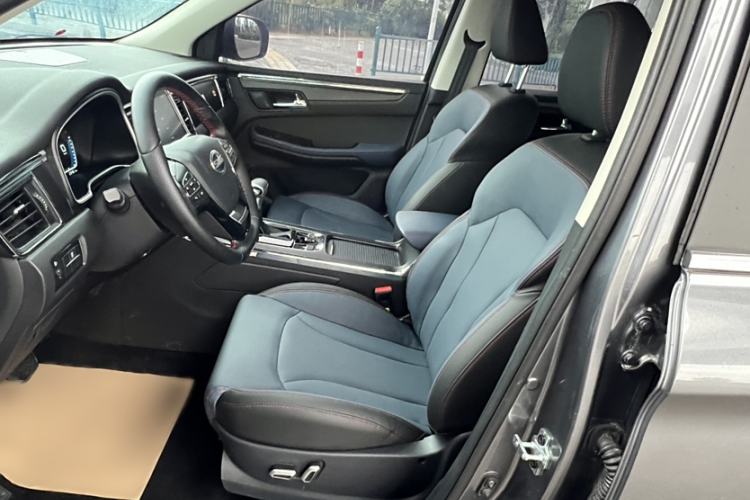 Used SWM G05 2021 PRO 1.5T Automatic Luxury Model 7 Seats Interior 7
