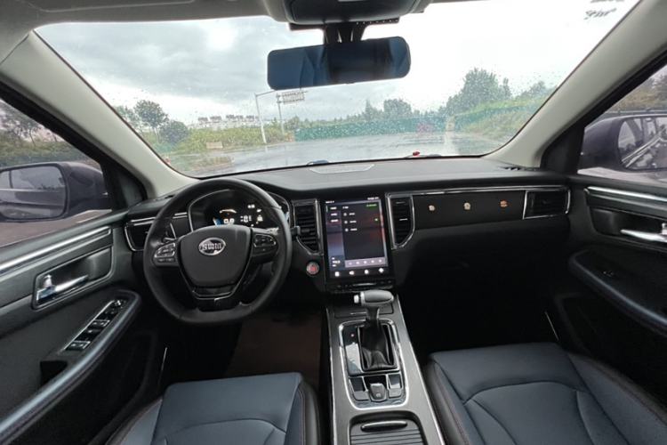 Used SWM G05 2021 PRO 1.5T Automatic Luxury Model 7 Seats Interior 8