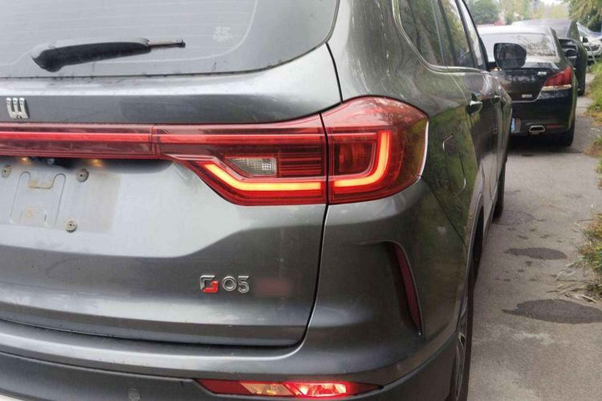 Used SWM G05 2021 PRO 1.5T Automatic Luxury Model 7 Seats Right Rear Taillight
