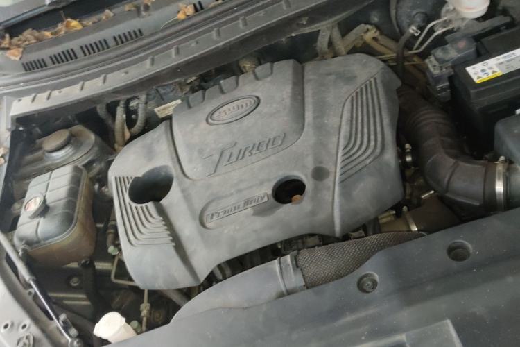 Used SWM G05 2021 PRO 1.5T Automatic Luxury Model 7 Seats Engine Bay