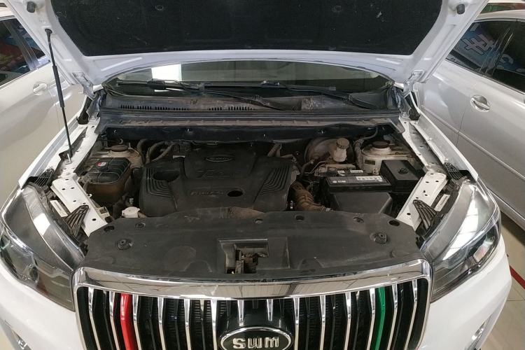 Used SWM G05 2021 PRO 1.5T Automatic Luxury Model 7 Seats Engine Bay