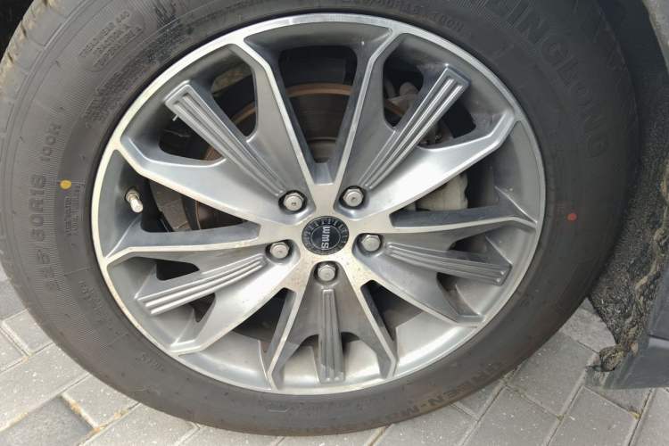 Used SWM G05 2021 PRO 1.5T Automatic Luxury Model 7 Seats Right Front Wheel Hub