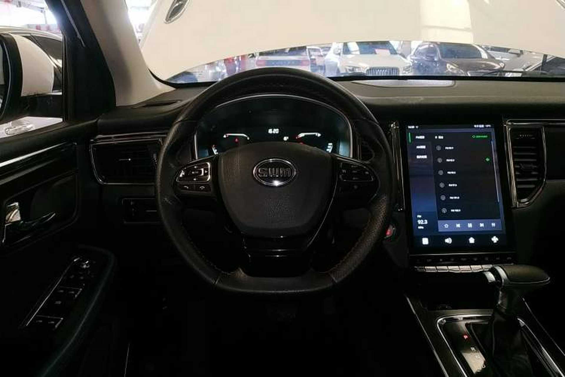 Used SWM G05 2021 PRO 1.5T Automatic Luxury Model 7 Seats Steering Wheel
