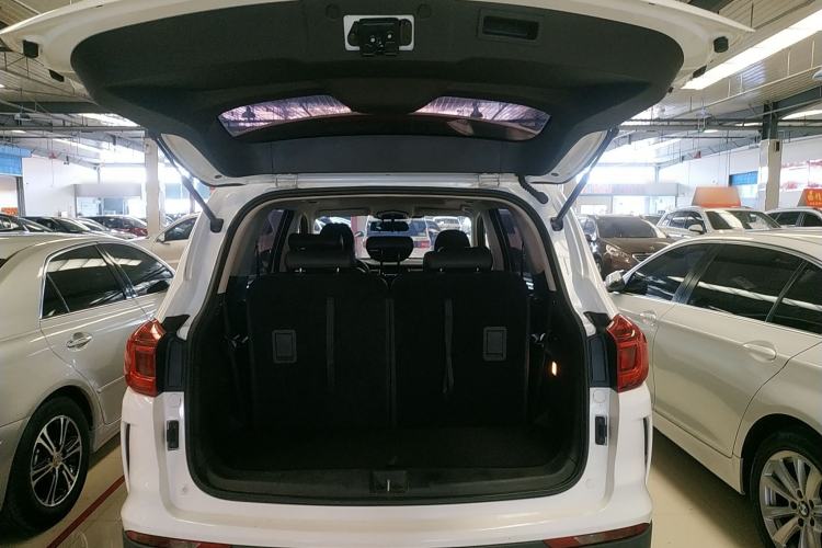 Used SWM G05 2021 PRO 1.5T Automatic Luxury Model 7 Seats Trunk
