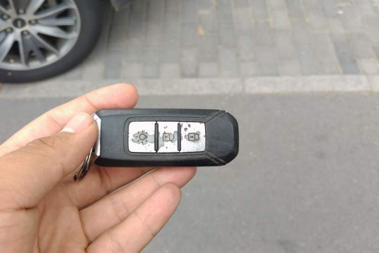 Used SWM G05 2021 PRO 1.5T Automatic Luxury Model 7 Seats Vehicle Key