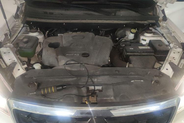 Used SWM G05 2022 PRO 1.5T DCT Luxury Model 7 Seats Engine Bay