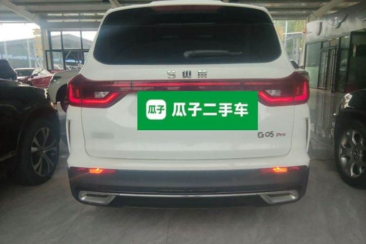 Used SWM G05 2022 PRO 1.5T DCT Luxury Model 7 Seats Rear