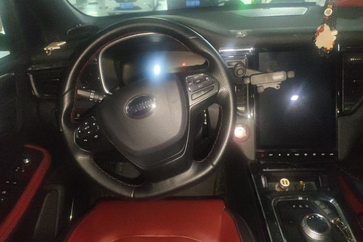 Used SWM G05 2022 PRO 1.5T DCT Luxury Model 7 Seats Steering Wheel