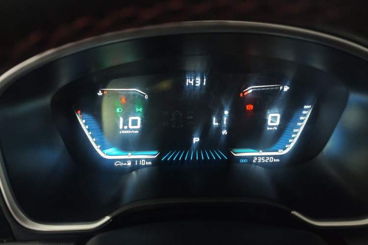 Used SWM G05 2023 PRO 1.5T DCT Luxury 7-seater Instrument Cluster