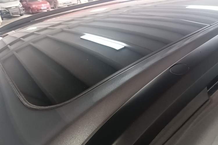 Used SWM G05 2023 PRO 1.5T DCT Luxury 7-seater Roof