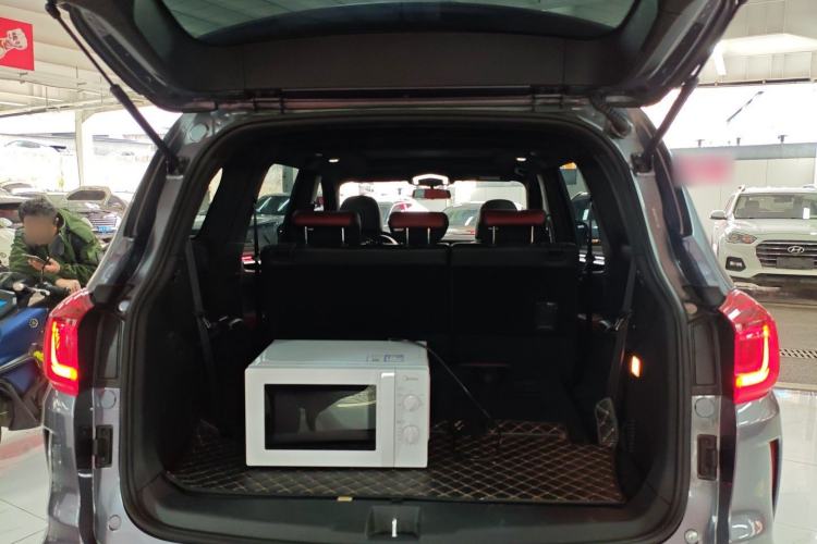 Used SWM G05 2023 PRO 1.5T DCT Luxury 7-seater Trunk