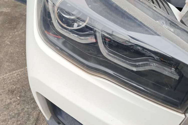 Used SWM G05 2023 PRO 1.5T DCT Luxury 7-seater Right Front Headlight