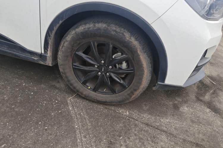 Used SWM G05 2023 PRO 1.5T DCT Luxury 7-seater Right Front Wheel Hub