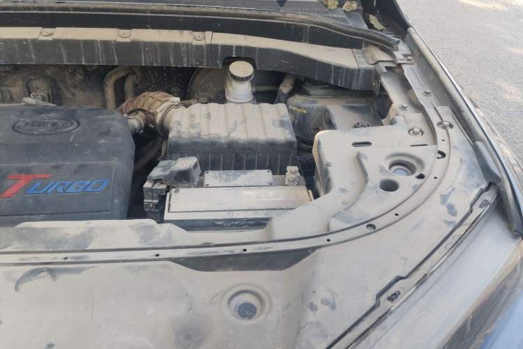 Used SWM Iron Man 2021 1.5T Manual Silver Edition Engine Bay Left