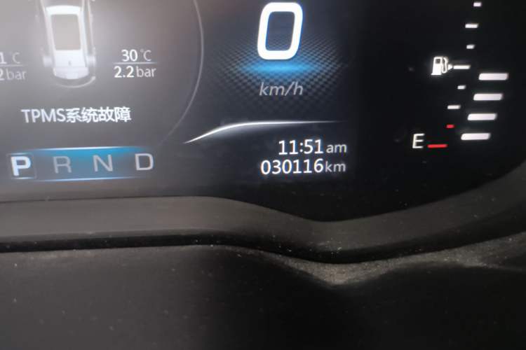 Used SWM Iron Man 2021 1.5T Automatic Star Edition Odometer Close Up