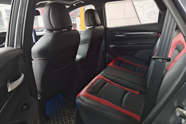 Used SWM Iron Man 2021 1.5T Automatic Golden Edition Exterior 12