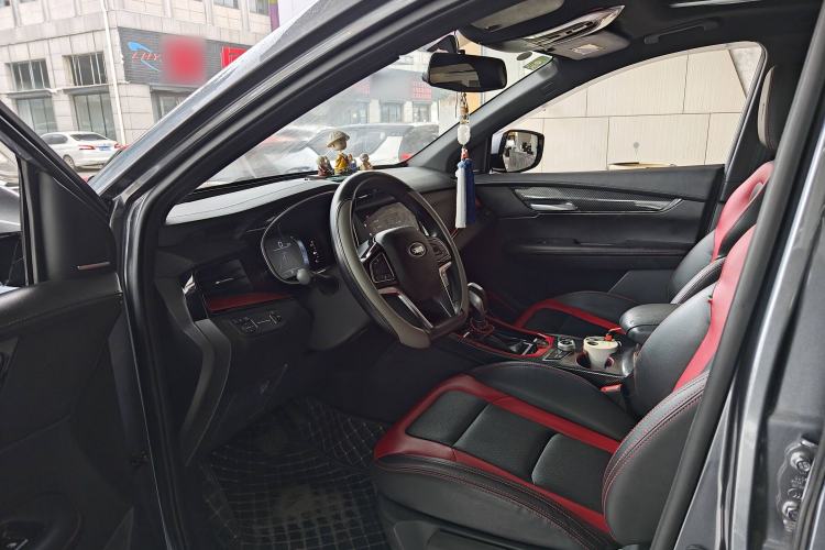 Used SWM Iron Man 2021 1.5T Automatic Golden Edition Exterior 13