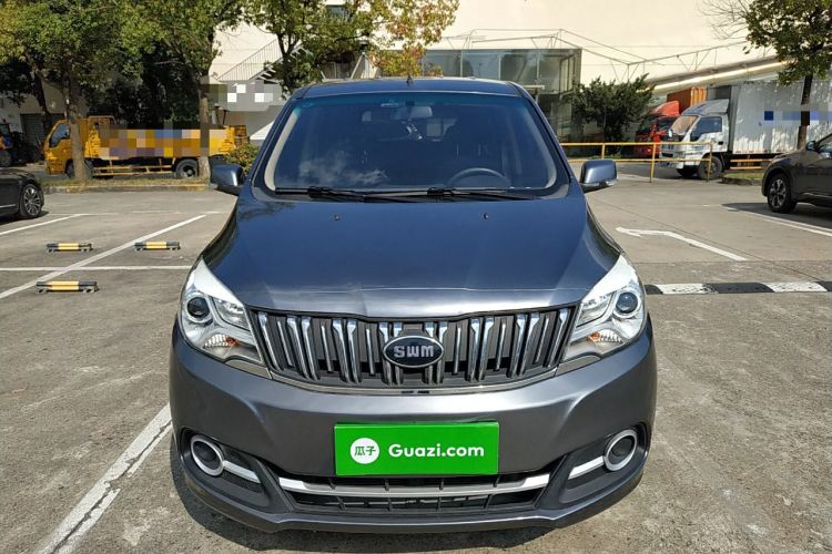 Used SWM X2 2021 1.5L Manual Business Version 7 Seats Front