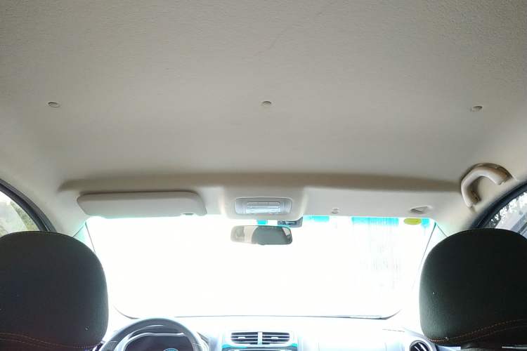 Used SWM X2 2021 1.5L Manual Business Version 7 Seats Headliner