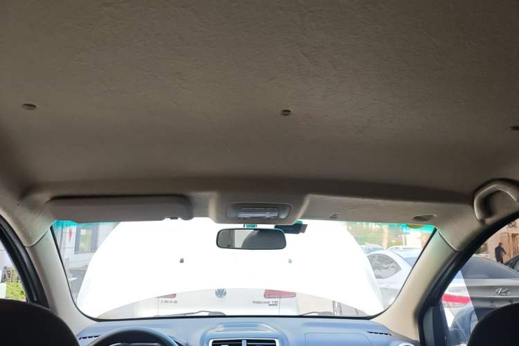 Used SWM X2 2021 1.5L Manual Business Edition 5 Seats Headliner