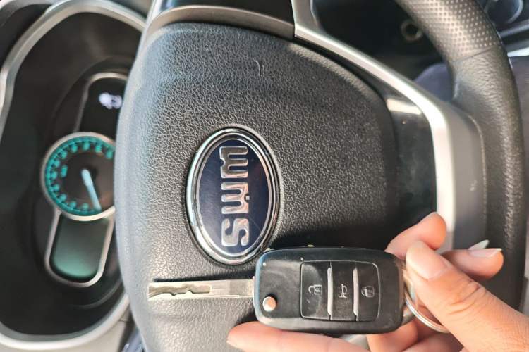 Used SWM X2 2021 1.5L Manual Business Edition 5 Seats Interior 1