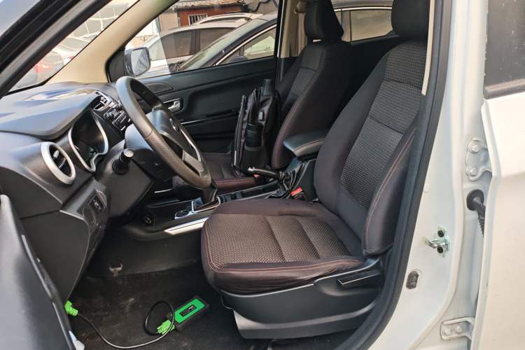 Used SWM X2 2021 1.5L Manual Business Edition 5 Seats Left Front Seat