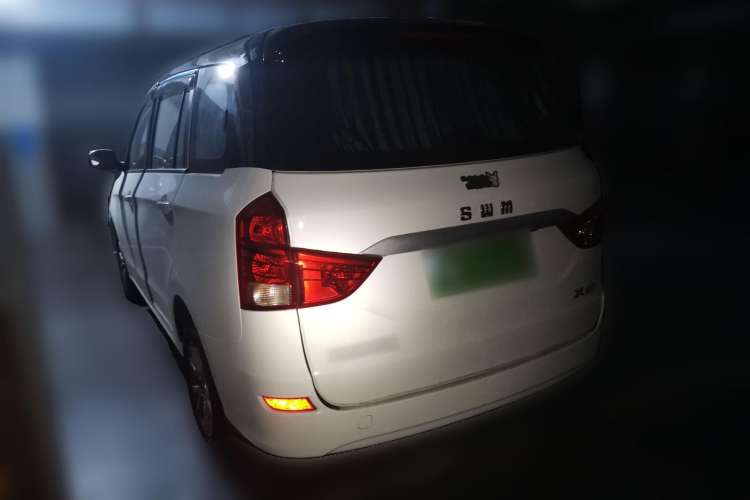 Used SWM X2 2021 1.5L Manual Business Version 7 Seats Rear Left 45 Deg