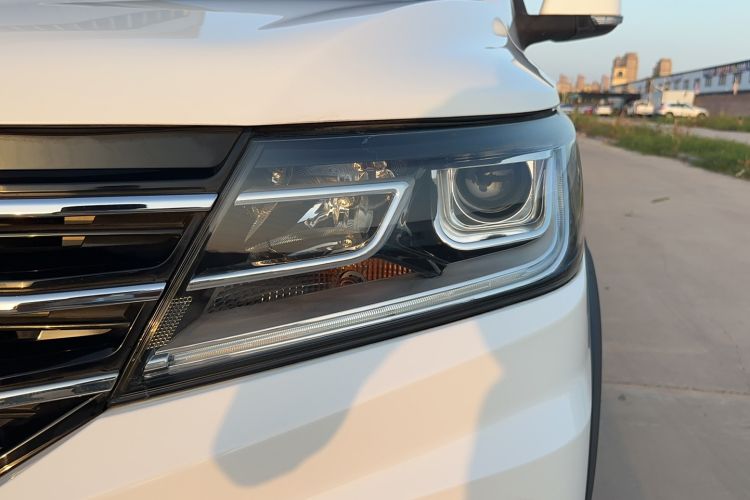 Used SWM X3 2020 1.5L Manual Value Edition 7 Seats Exterior 8